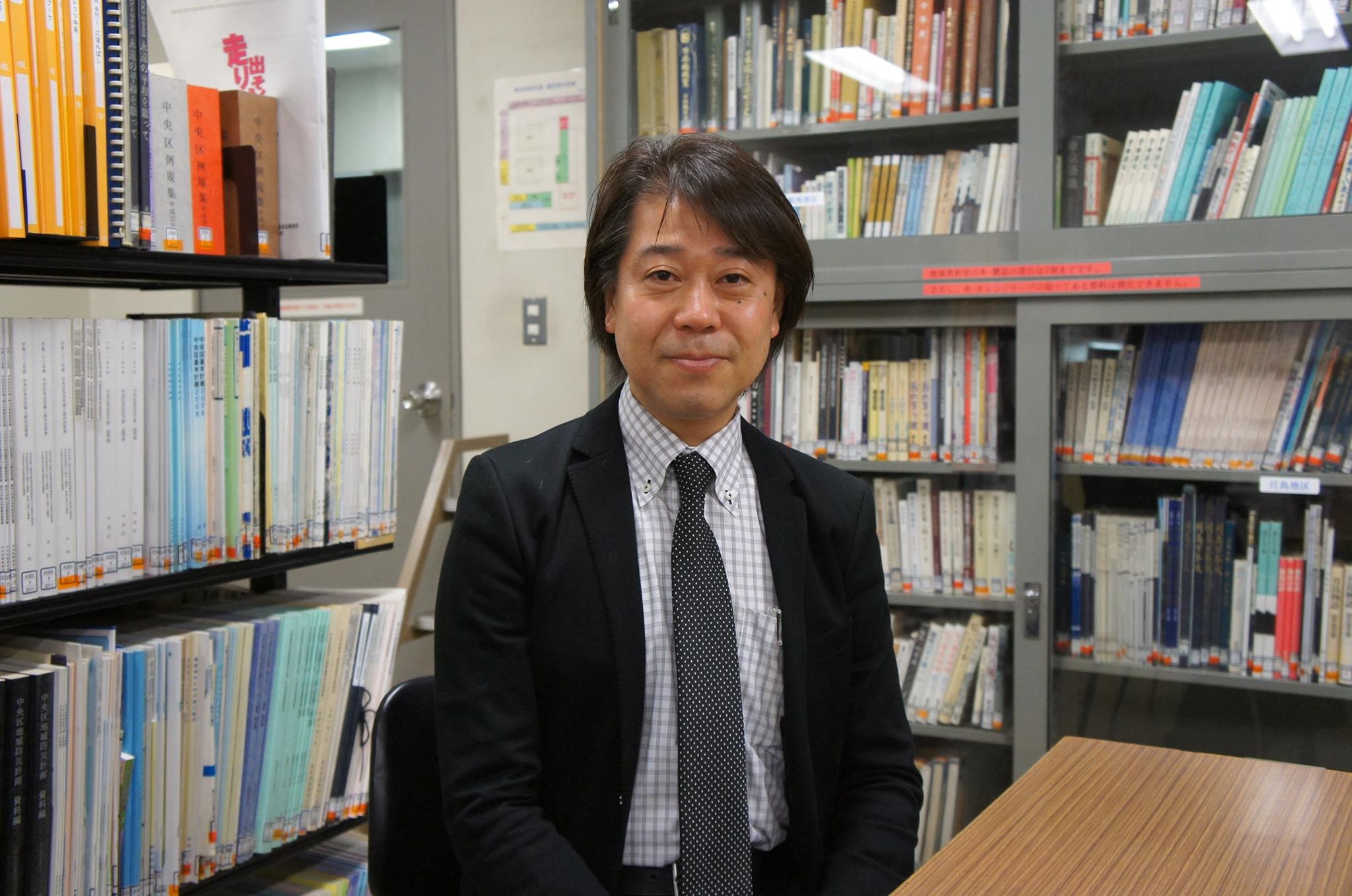 東京スリバチ学会の皆川典久会長。日本はおろか、世界のスリバチにまで詳しい