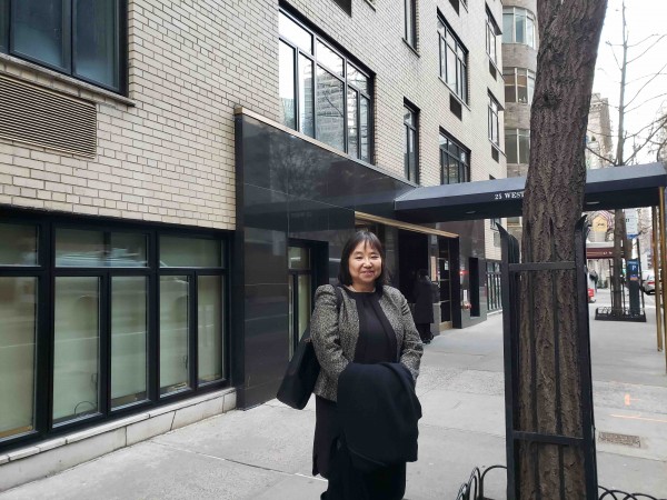 ミッドタウンに2019年10月新装オープンしたニューヨーク近代美術館MoMAの近くで和子さんに話を伺う。