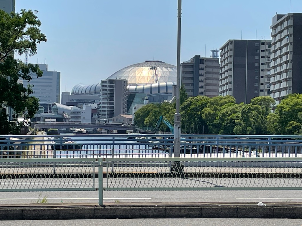 南堀江の西側にある大阪ドーム周辺もマンションラッシュが期待されるエリアだ