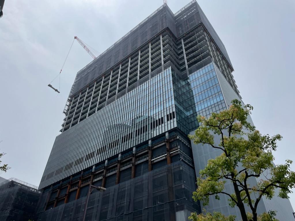 6月中旬時点の地上40階建ての複合ビル