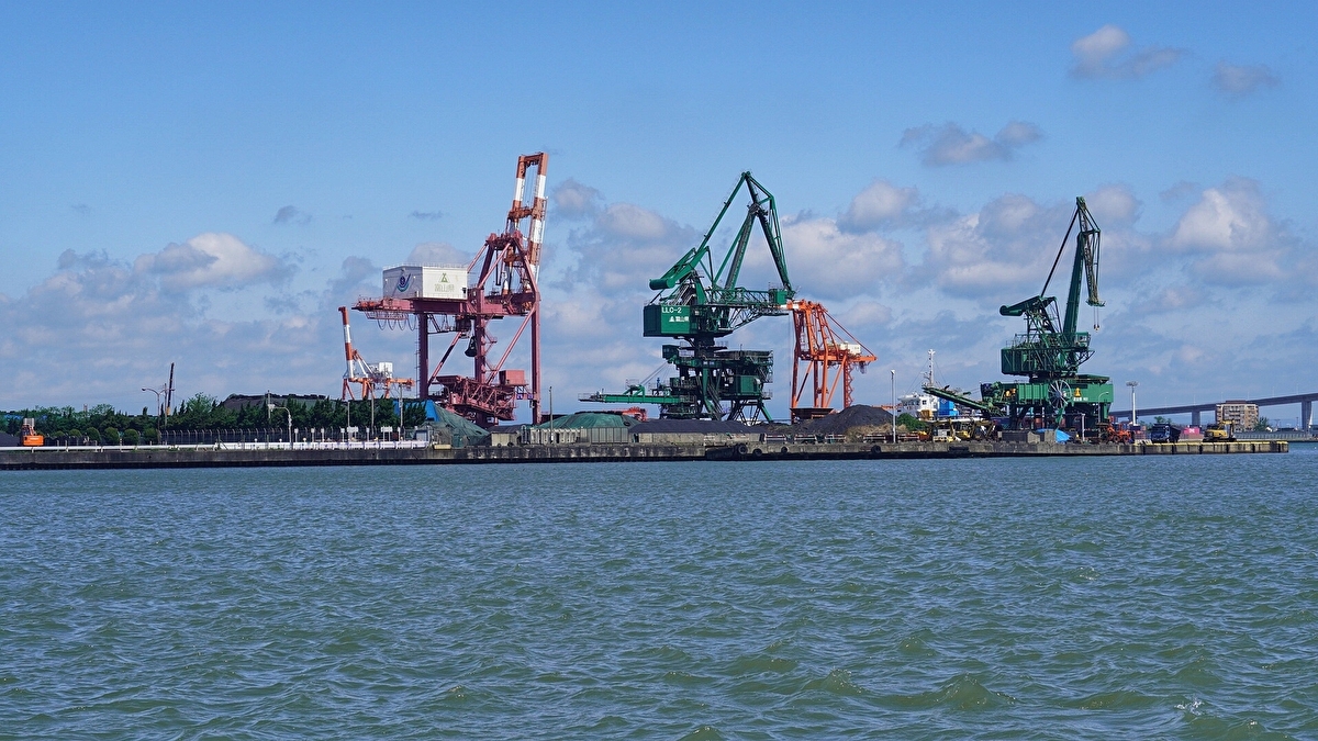 新富山港工業地帯