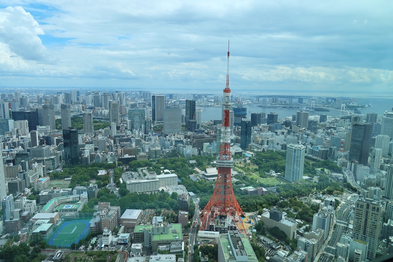 記者発表の後に案内頂いたJPタワー52階。オフィスフロアで東京タワーを見下ろす眺望