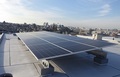 東京都の既存集合住宅に、 「超薄型軽量フレキシブル太陽光パネル」設置。基礎や支持架台を用いず、新技術・接着工法採用