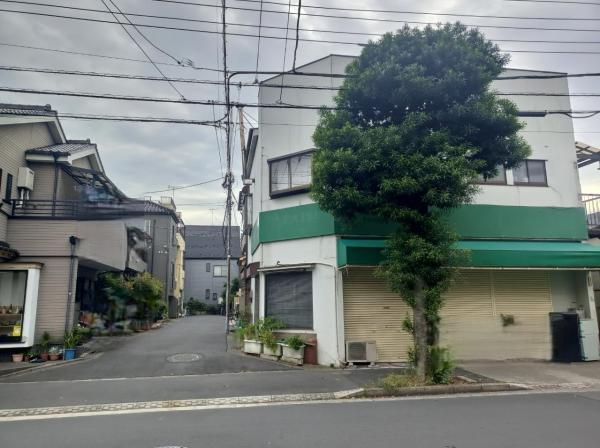 ●駅より徒歩圏  ●整形地の角地  ●店舗付き住宅（No.4187563hyd)_画像4