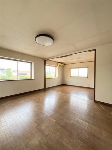 commercial 下里5丁目