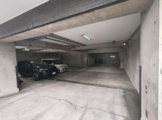 apartment つつじが丘