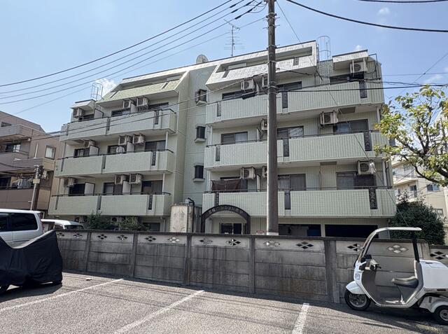 apartment 三好町3丁目