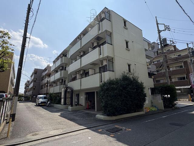 apartment 三好町3丁目