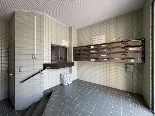 apartment 三好町3丁目