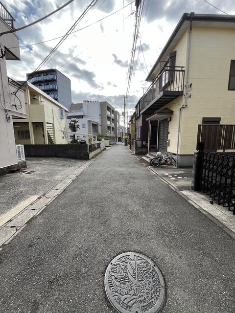 apartment 本中山1丁目