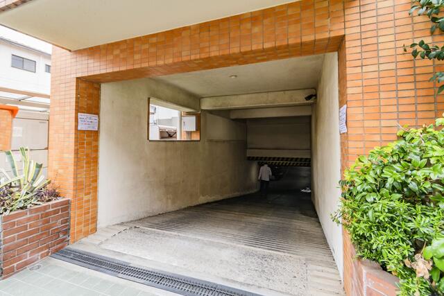 apartment 白幡6-7-6