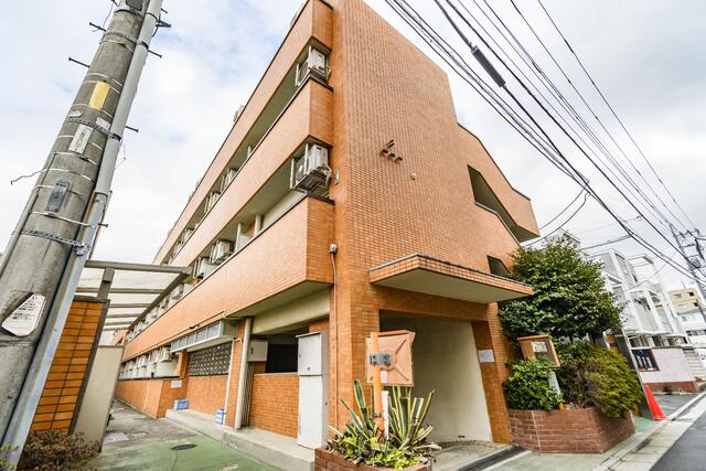 apartment 白幡6-7-6